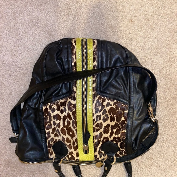 Beautiful handbag - Picture 2 of 4